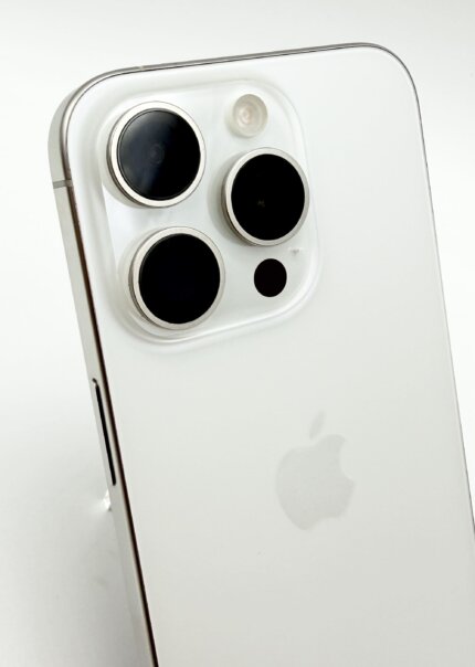 【嚴選二手機】Apple iPhone 15 Pro 128G 白色鈦金屬 #02953