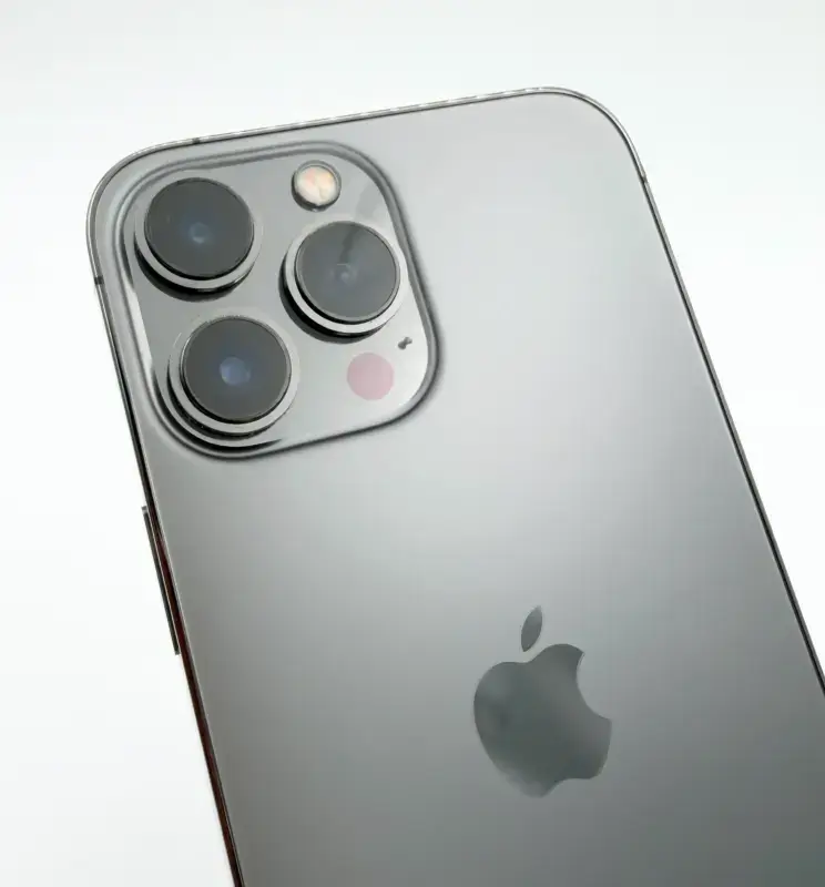 Apple iPhone 13 Pro Max 嚴選二手機 - 石墨色, 512G